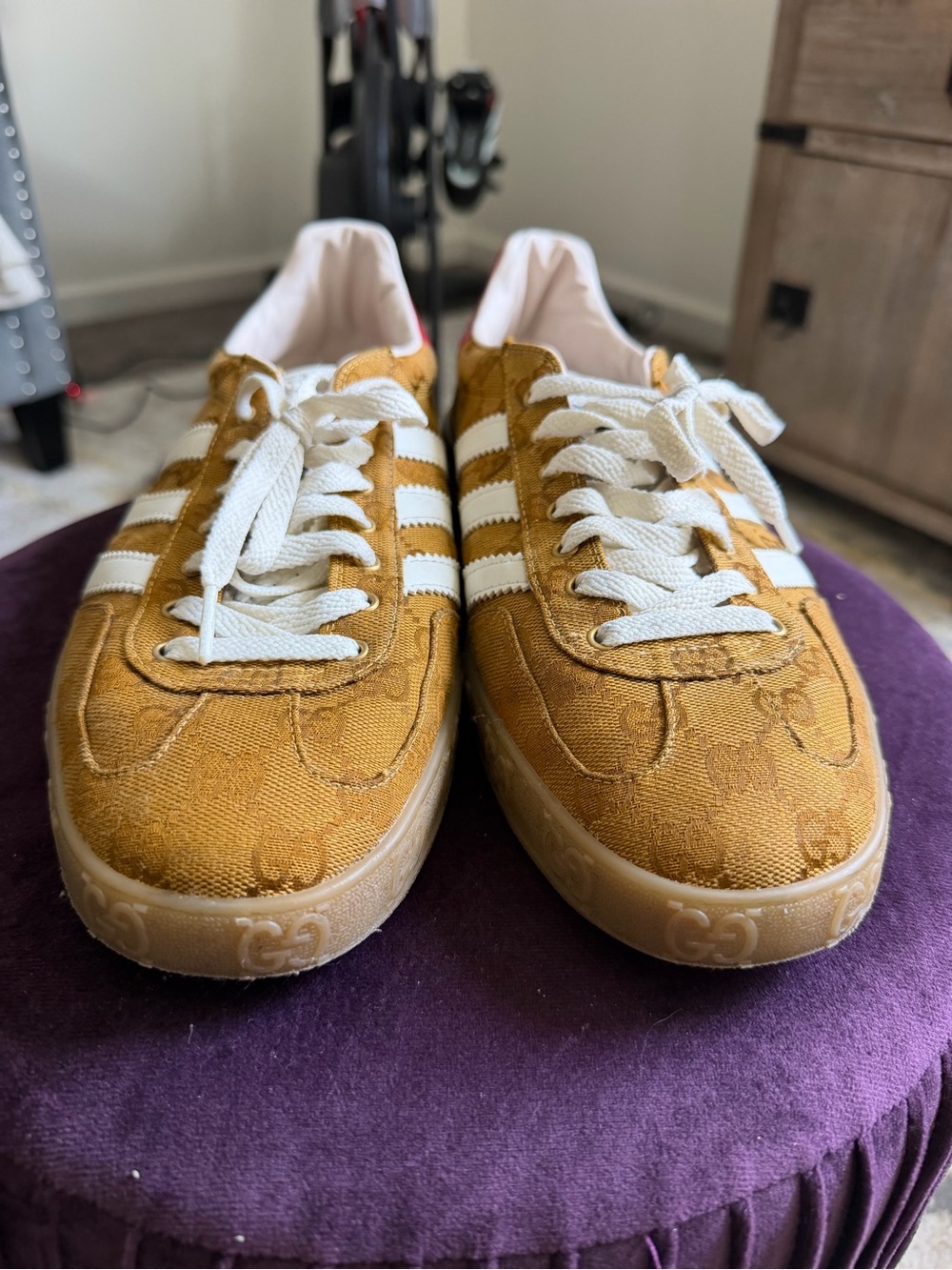 Men's Gucci Gazelle monogram Canvas Low-Top Sneakers with White Stripes